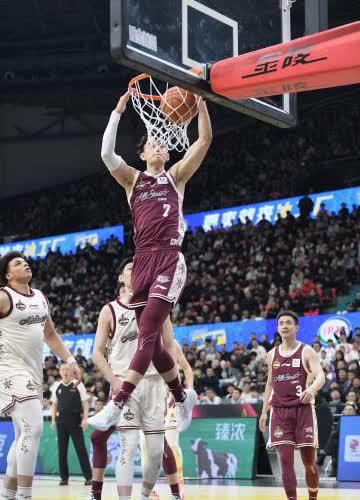 pg电子模拟器试玩在线-全球篮球观众狂热追随NBA明星如潮的简单介绍