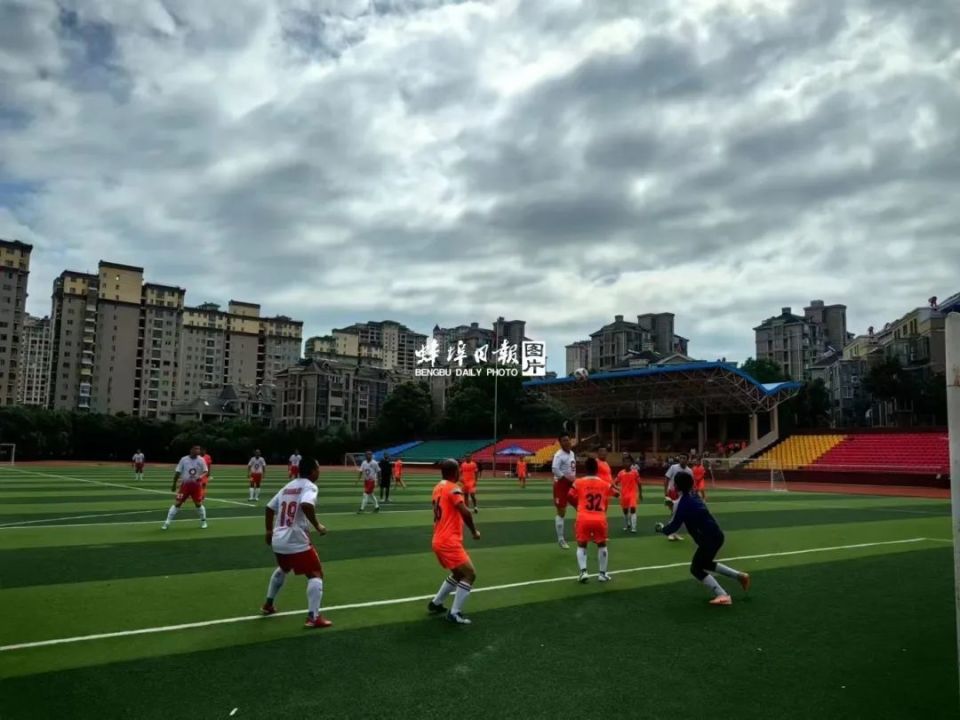 包含竞技风采！国际足球对决精彩纷呈的词条