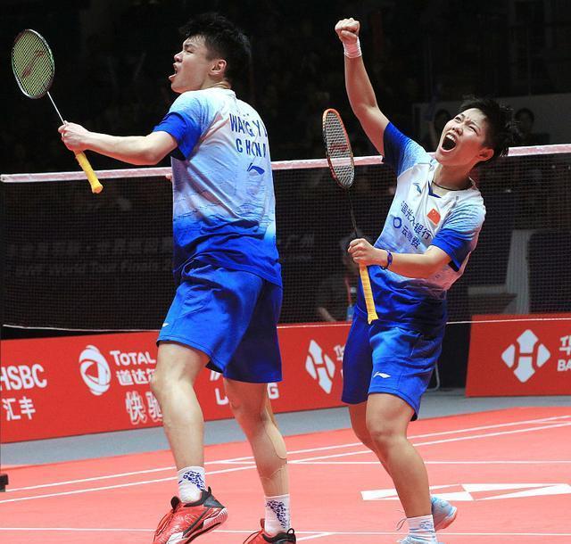 法国队鏖战丹麦队，黄鸭组合带队取胜的简单介绍