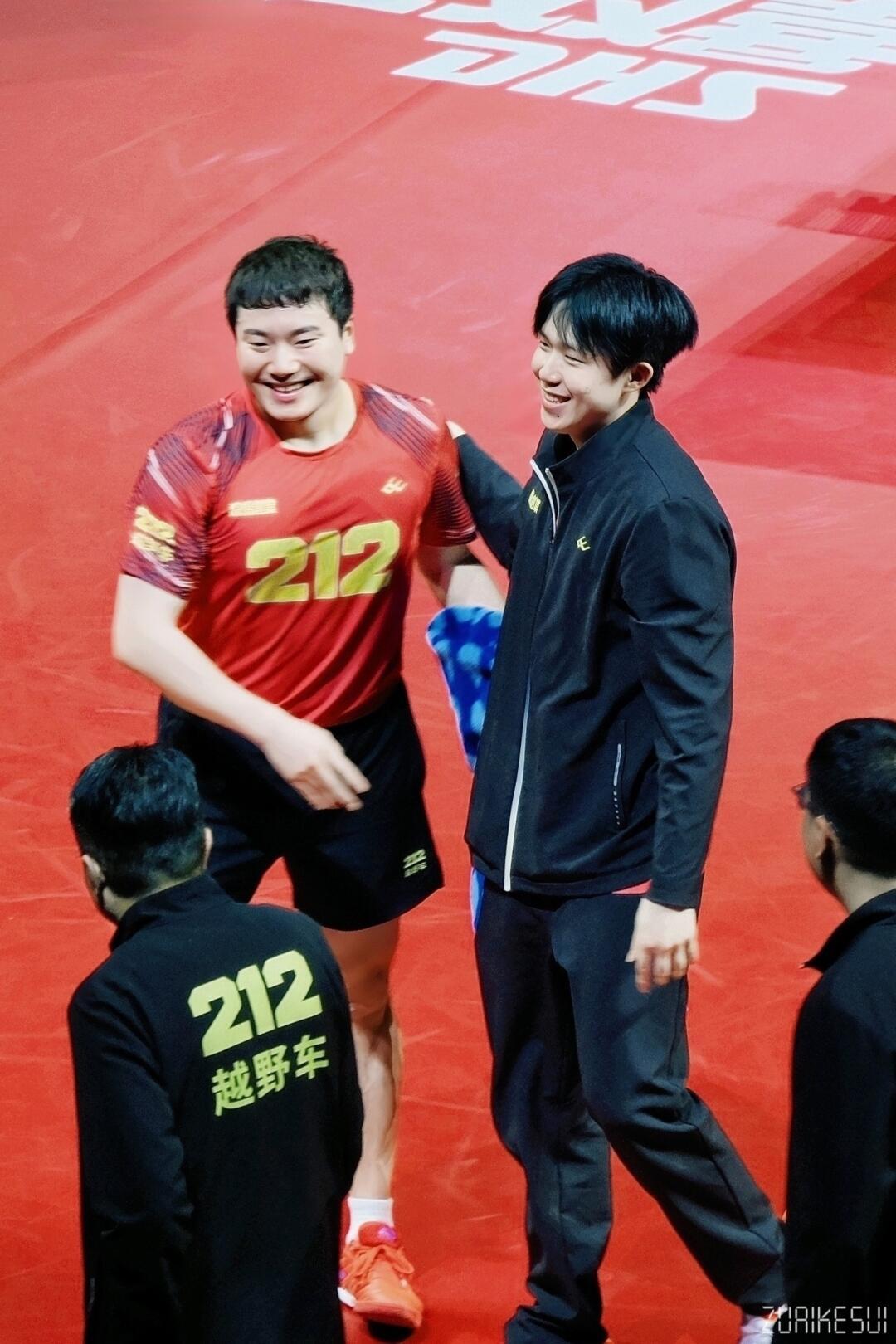 pg电子试玩-国王险胜骑士，张镇麟扛起全队