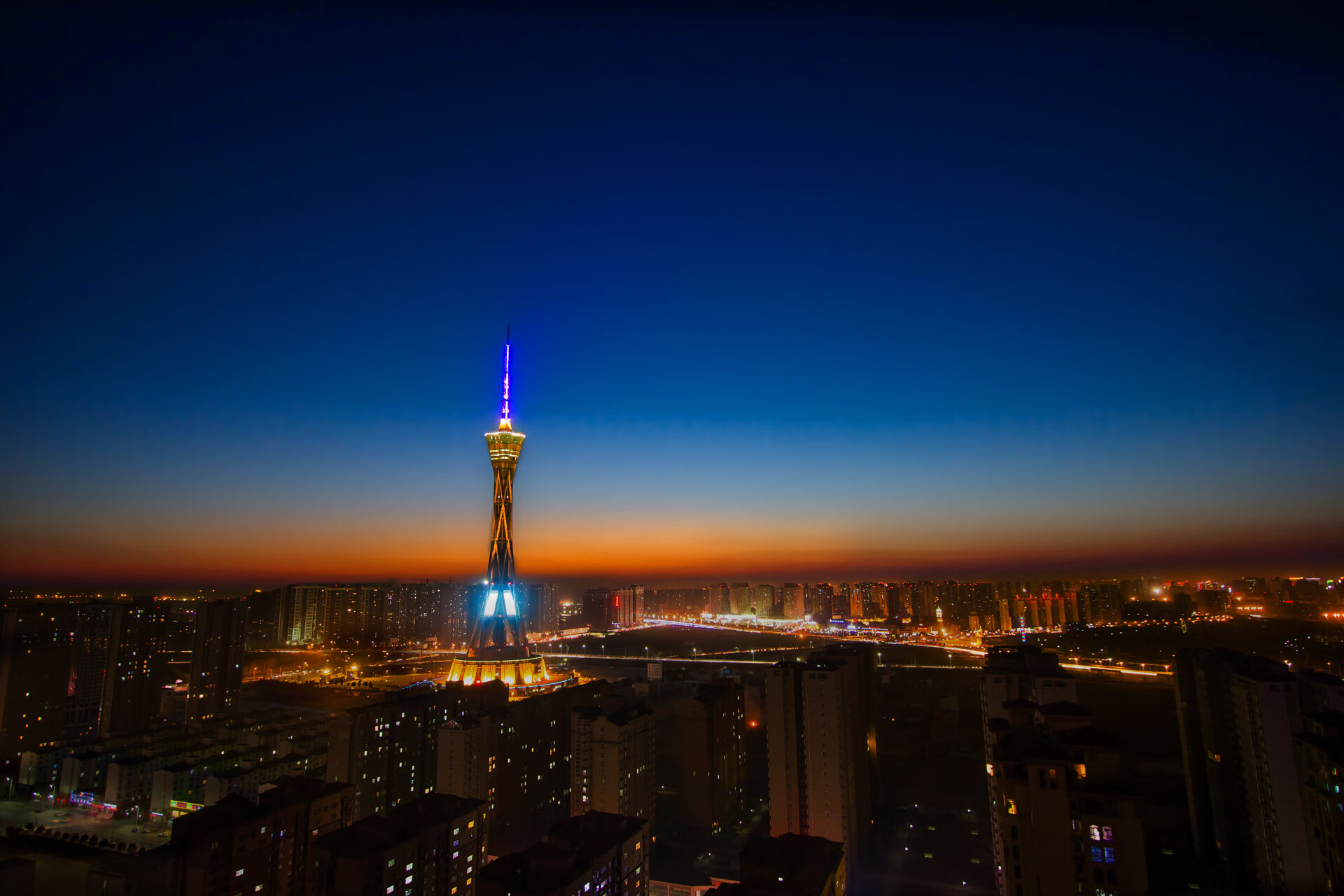 冰岛维京战吼再显神威，绝杀红黑军团震撼美加墨