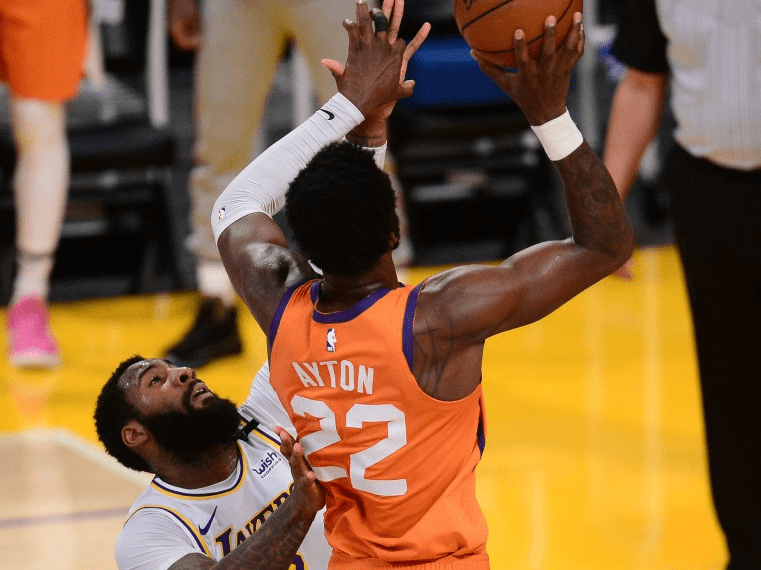 世界排名争夺战之夜,保罗舞台越大越强 世界排名争夺战之夜,保罗舞台越大越强