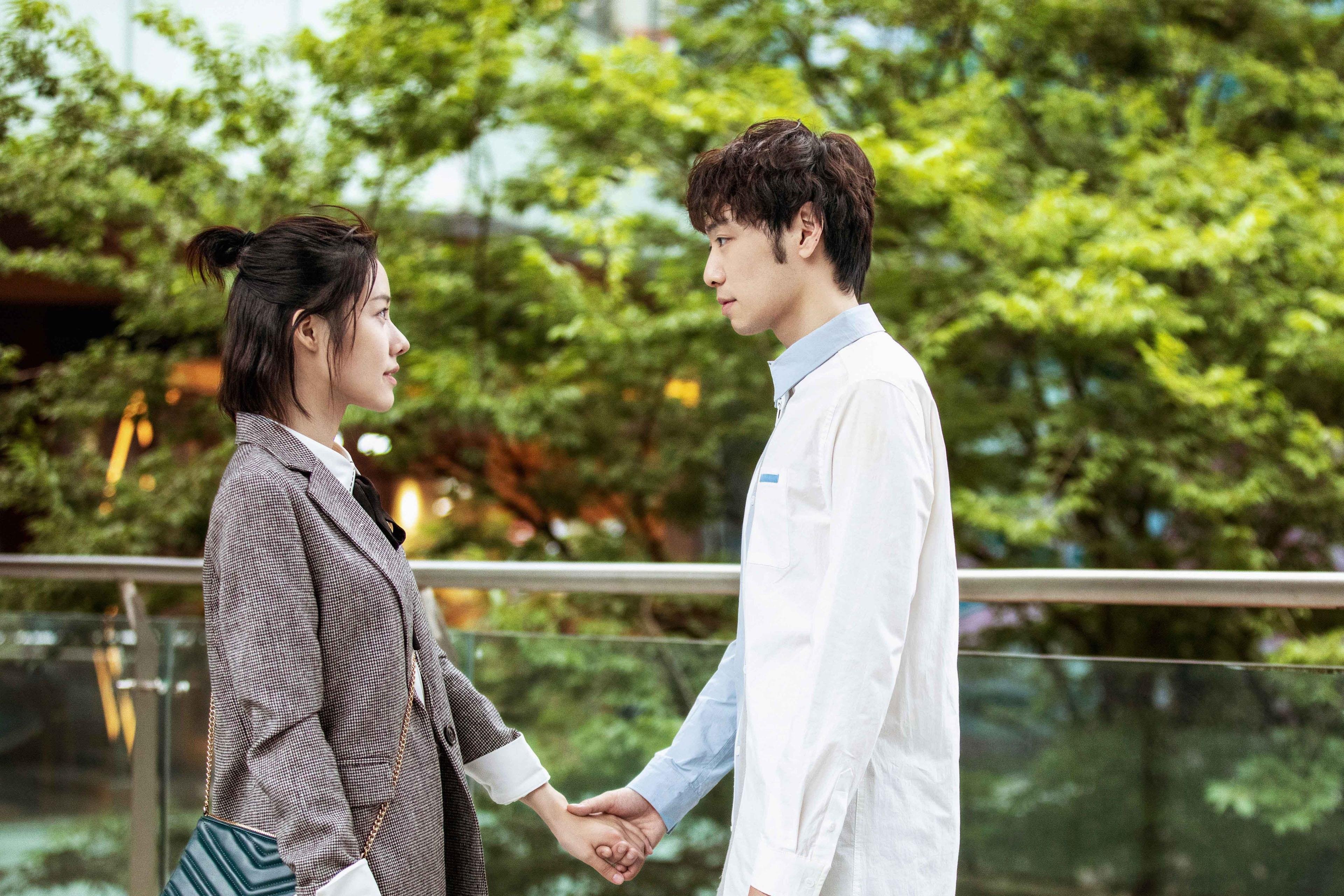 pg电子娱乐-文班亚马天赋溢出，火箭客场轻取上海，中美篮球的镜子与窗